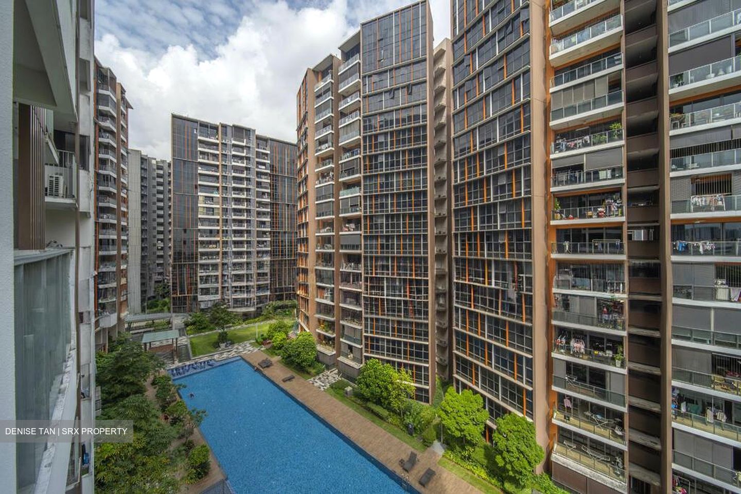 Sims Urban Oasis (D14), Condominium #500321601